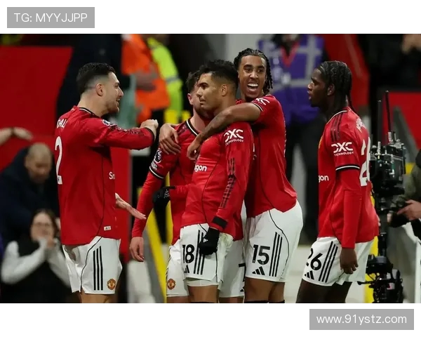 曼联与巴黎次回合激战即将开启精彩直播不容错过 曼联与巴黎次回合激战即将开启精彩直播不容错过