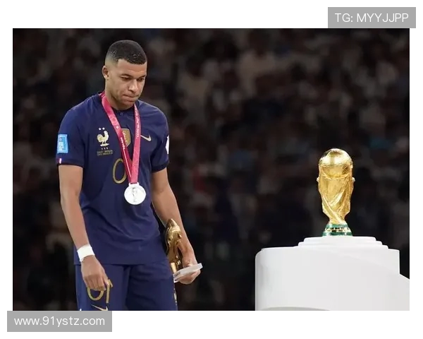 楚阿梅尼的成长之路:从青涩少年到足球场上的璀璨明星 楚阿梅尼的成长之路:从青涩少年到足球场上的璀璨明星