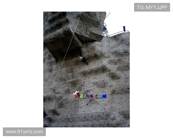 成都攀岩队与西安攀岩队赛后战术分析与复盘总结